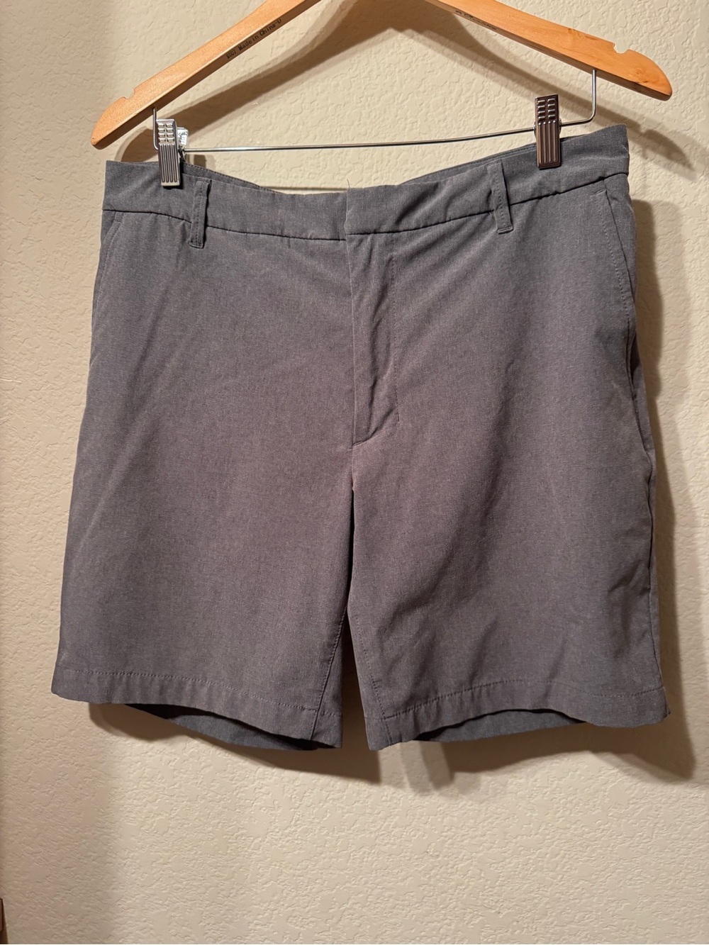 All in Motion Gray 7” Golf Shorts - Size 34